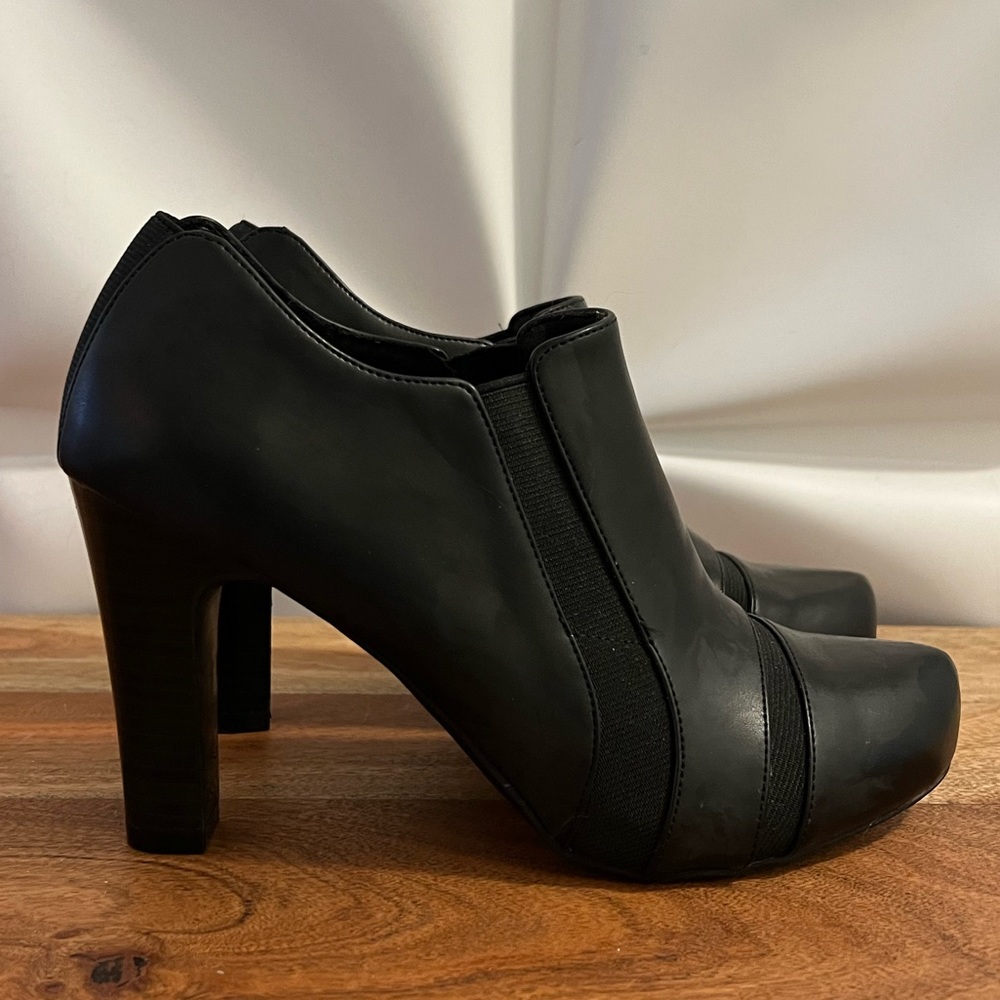 Liz & Co. shoes